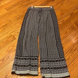 Ava Christine Woman’s Blue Printed Pants Size L